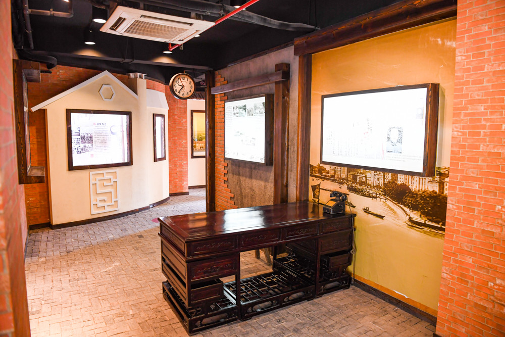诉说第一个工人新村70年来发展变迁曹杨新村村史馆又回来了
