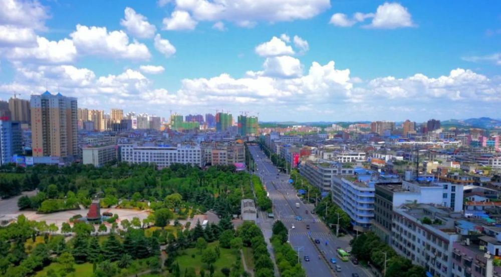 印度看gdp_中国、印度历年GDP数据比较