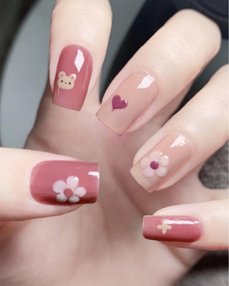 小熊软糖|冰透奶咖甜豆沙温柔显白美甲