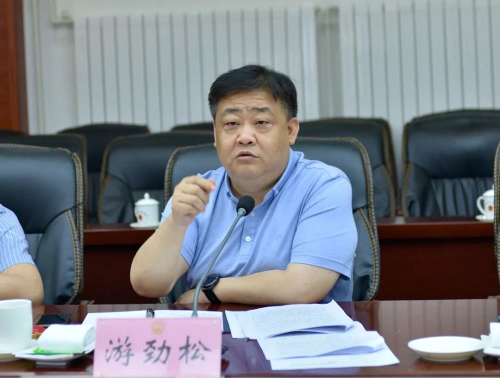 游劲松:强化保障 专班推进 确保s214 x715全面完工