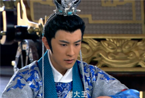 姬昌原本姓姬那为啥二儿子叫姬发大儿子却叫伯邑考