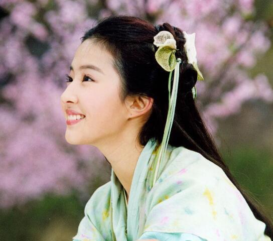 网友提议黄多多演赵灵儿本以为开玩笑看到试妆照我闭嘴了