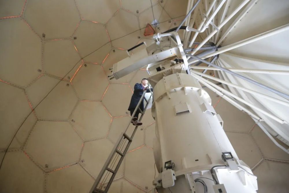 多图|在高山上"打理"气象雷达站,是怎样的体验?