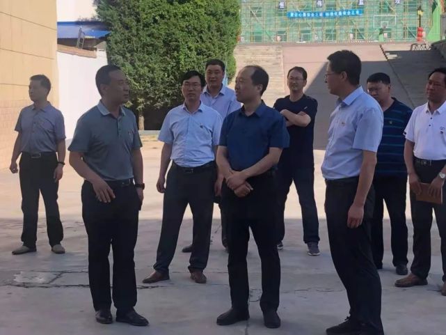 县委常委,组织部部长赵小灵一行到水洛中学调研指导工作