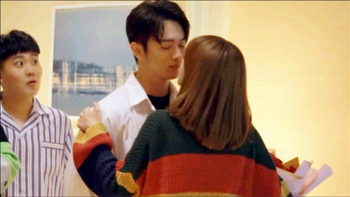 你微笑时很美大结局童谣被迫退役临走前与陆思诚相拥苏落心中暗喜