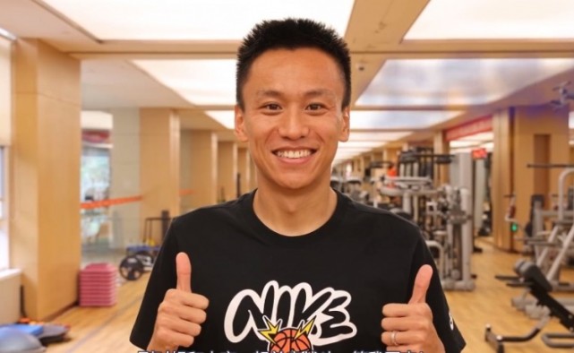 张弛开启康复训练每天大概训练67小时定会早日重返赛场