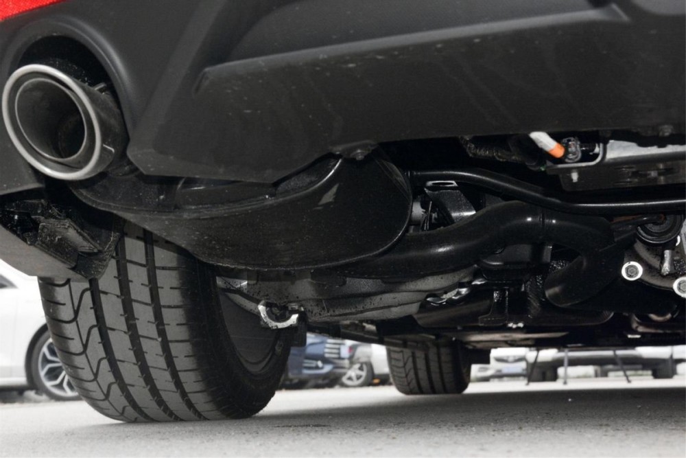 最大299匹马力的动力表现,福特野马有多"野"