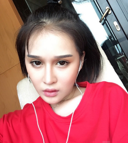 网友评论小沈阳15岁女儿高级脸,没学赵本山女儿球球整容气质天然_腾讯