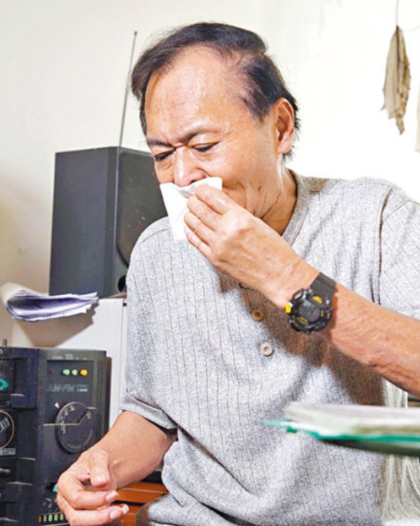 上个月,夏玉麟因身体原因在家摔倒,当时已患肺癌晚期