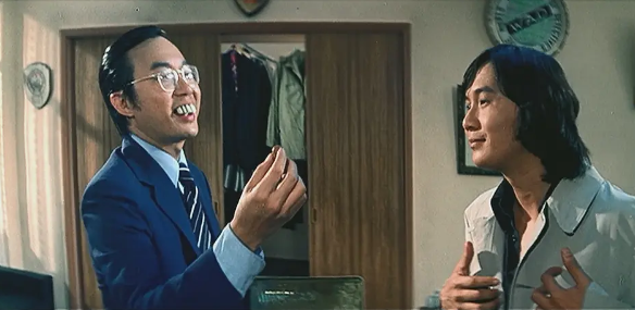 《半斤八两》,《鬼马双星》和《鸡同鸭讲》等喜剧影片都是经典之作