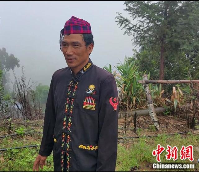 中新网记者 张旭 摄"现在整个石梯村共有7户傈僳族,45户景颇族,一共