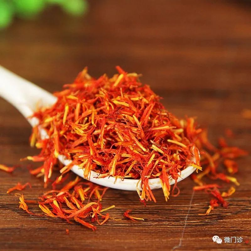 其中,桃仁,红花,川芎,当归活血化瘀,生地和当归养血滋阴.