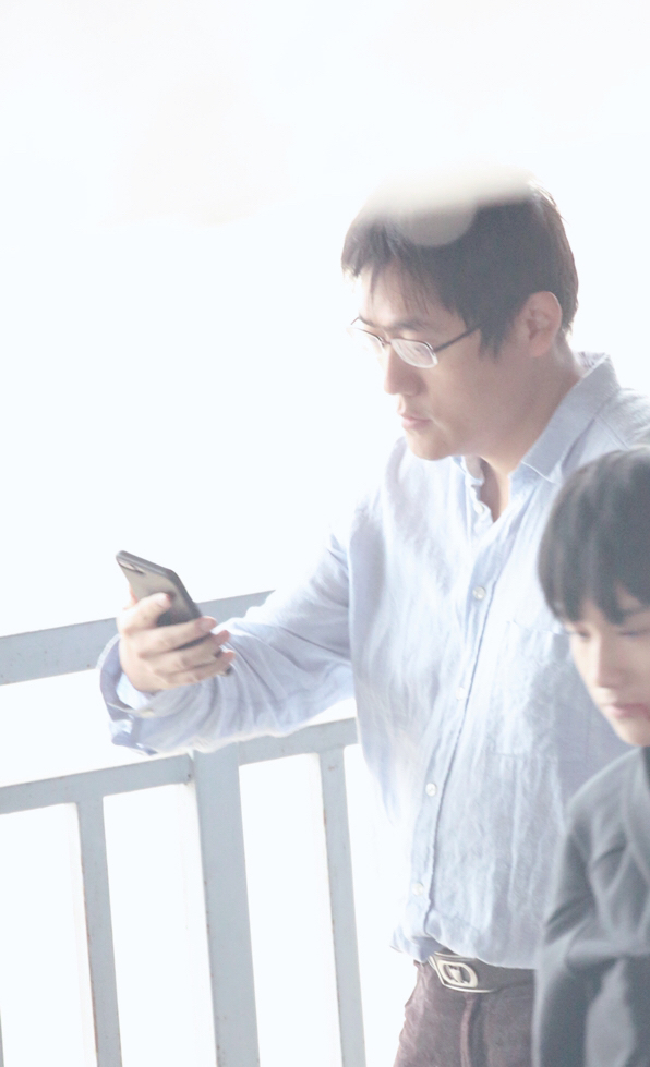 另外,北京时代峰峻的重庆分公司,2014年12月以前的法定代表人和负责人