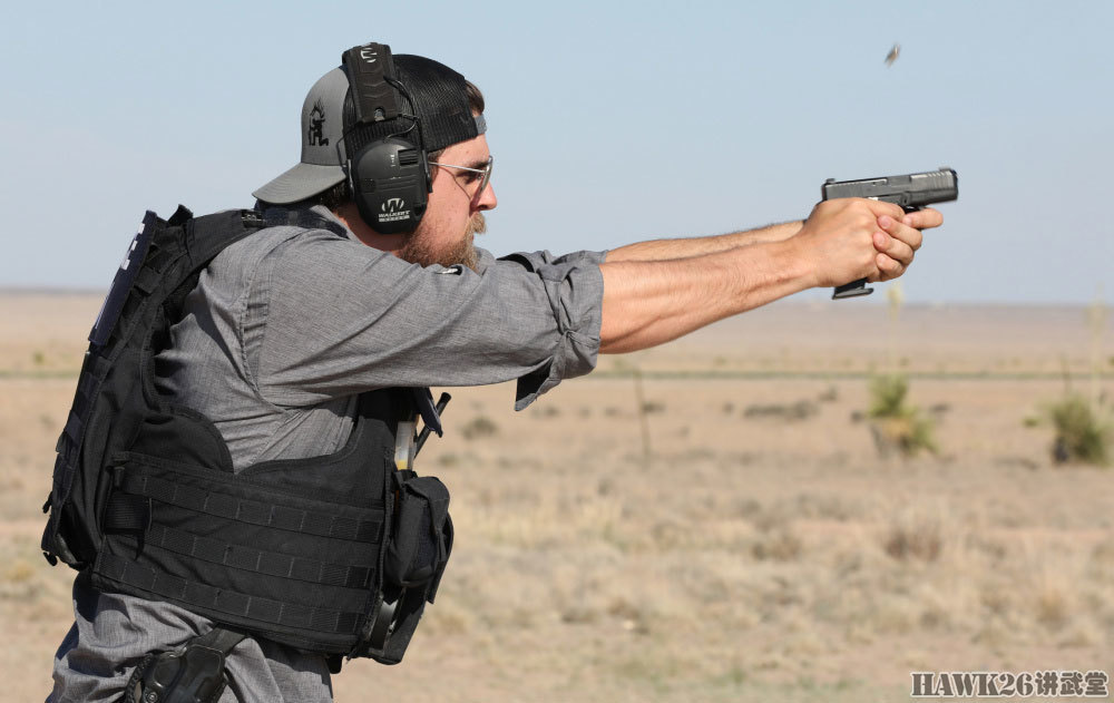 美国海关和边境保护局特工实弹射击训练罕见的格洛克47低调亮相