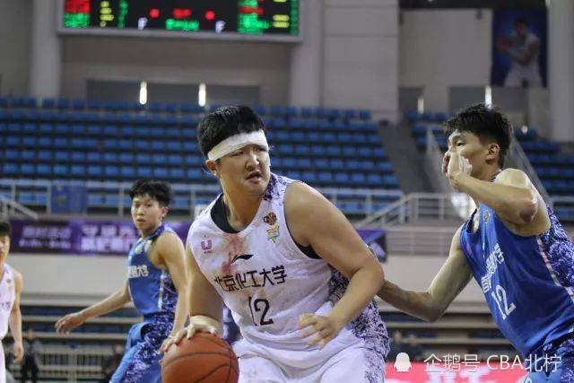 张兆旭 CBA三消息：山西队看中篮板王，山东曾报价张兆旭，刘东试训四川