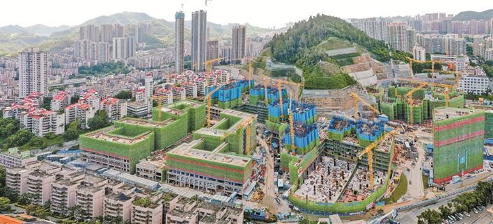 罗湖"二线插花地"棚户区改造项目位于东晓街道木棉岭片区.