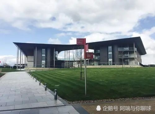 英超 英格兰足球迎来辉煌时刻