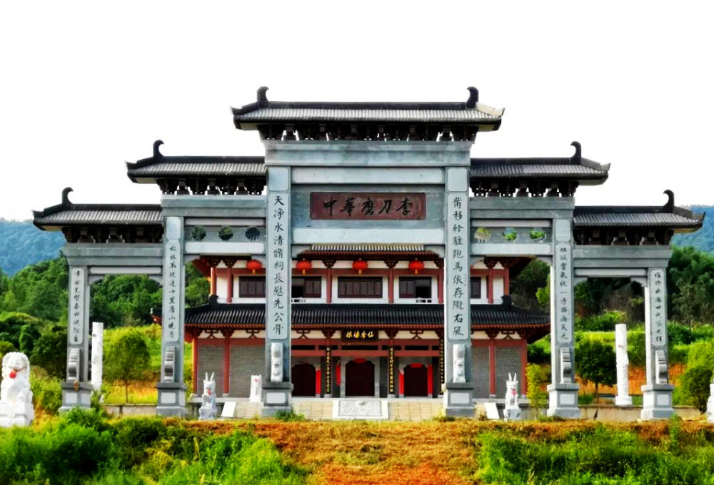 中华磨刀李一千多年前,他们一路逃难辗转来到此地,从此,便在这片土地