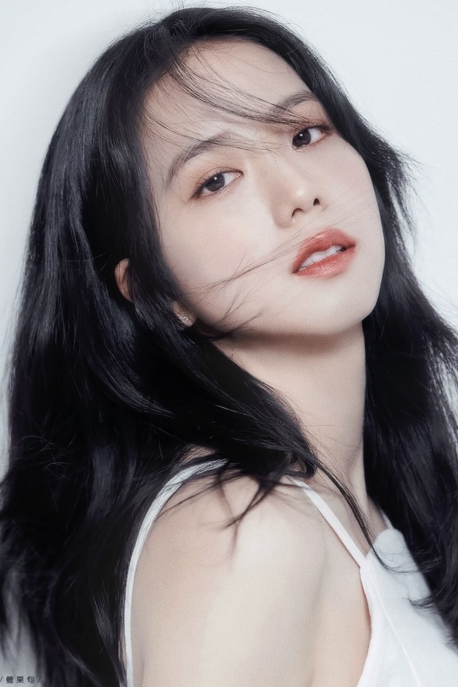 大家喜欢这套公式照吗?最喜欢什么风格的jisoo呢?欢迎畅所欲言.