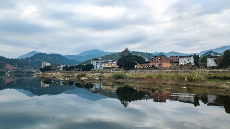 藏在大山裡的隱世之美,千年嵩口鎮,秀麗風光村,溫柔了時光歲月_騰訊新