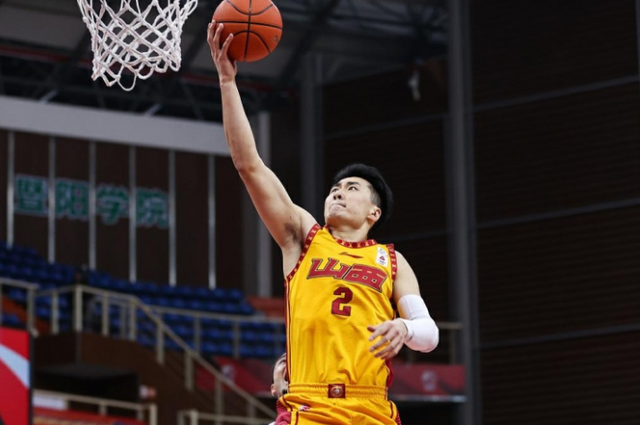 cba CBA扣篮王正式离开老东家！被金牌教练放弃 或投奔马布里