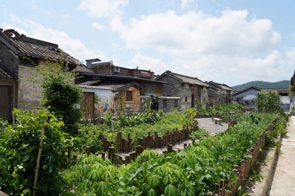 特色文旅品牌产品|新兴县天堂旅游风情小镇