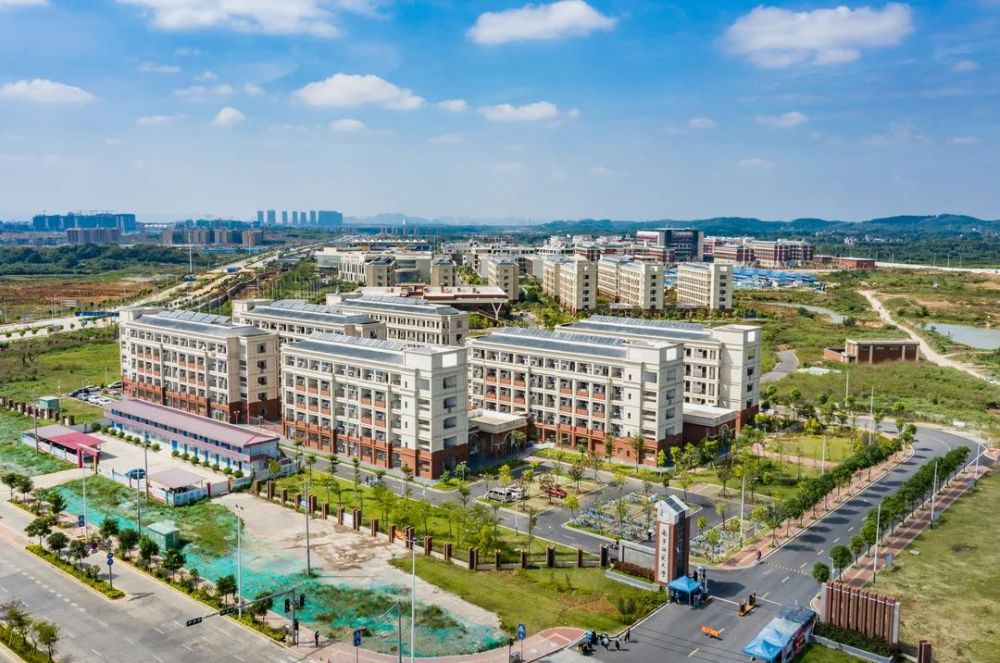 南宁师范大学武鸣新校区期待与你邂逅!