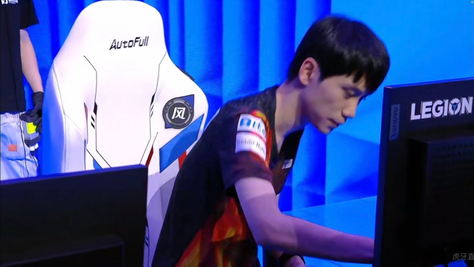 doinb赛前笑嘻嘻,被blg暴打一顿后,变成了哭丧脸