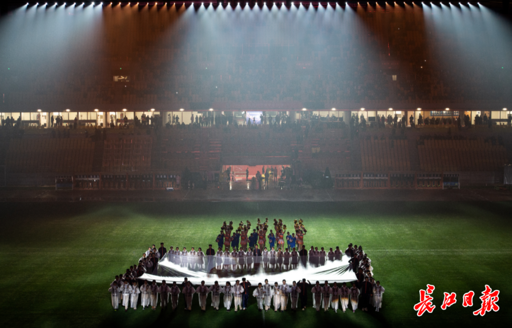 2021年,中甲开幕式在武汉五环体育中心体育场举行.