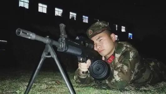 qjs161型机枪,或将取代95式的地位,成我军制式班用机枪