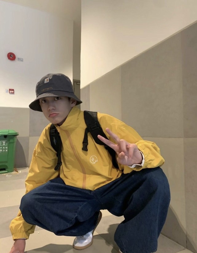 余庆伟手机壁纸是微风是晚霞是心跳不止的想念
