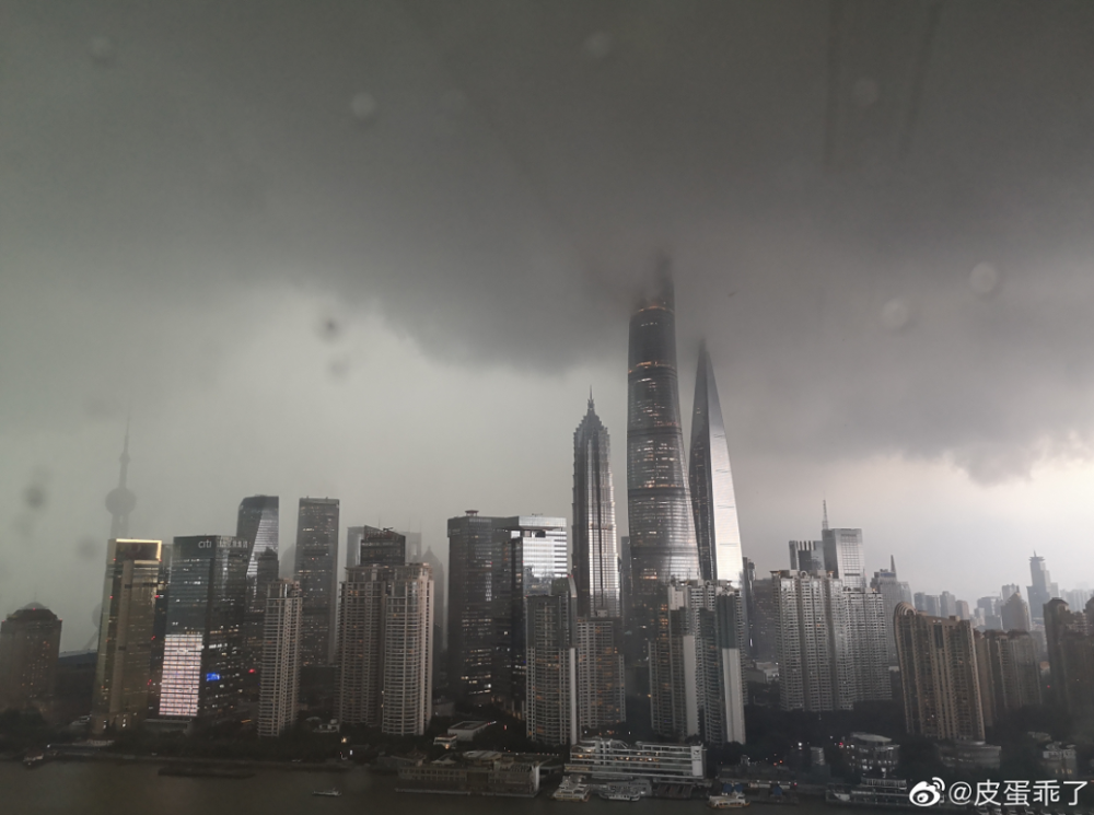 暴力梅发威上海狂风暴雨白昼如黑夜网友被吓到强对流天气哪天结束