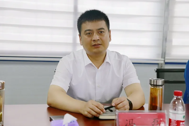 冯磊到"万人助万企"活动分包联系企业走访调研