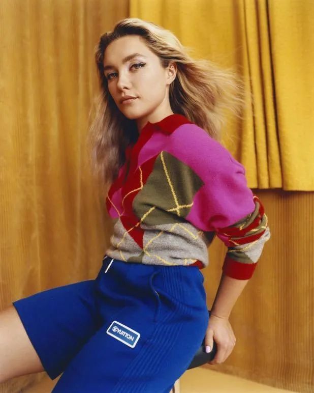 组图她是黑寡妇的妹妹英国女星佛罗伦斯珀杂志大片