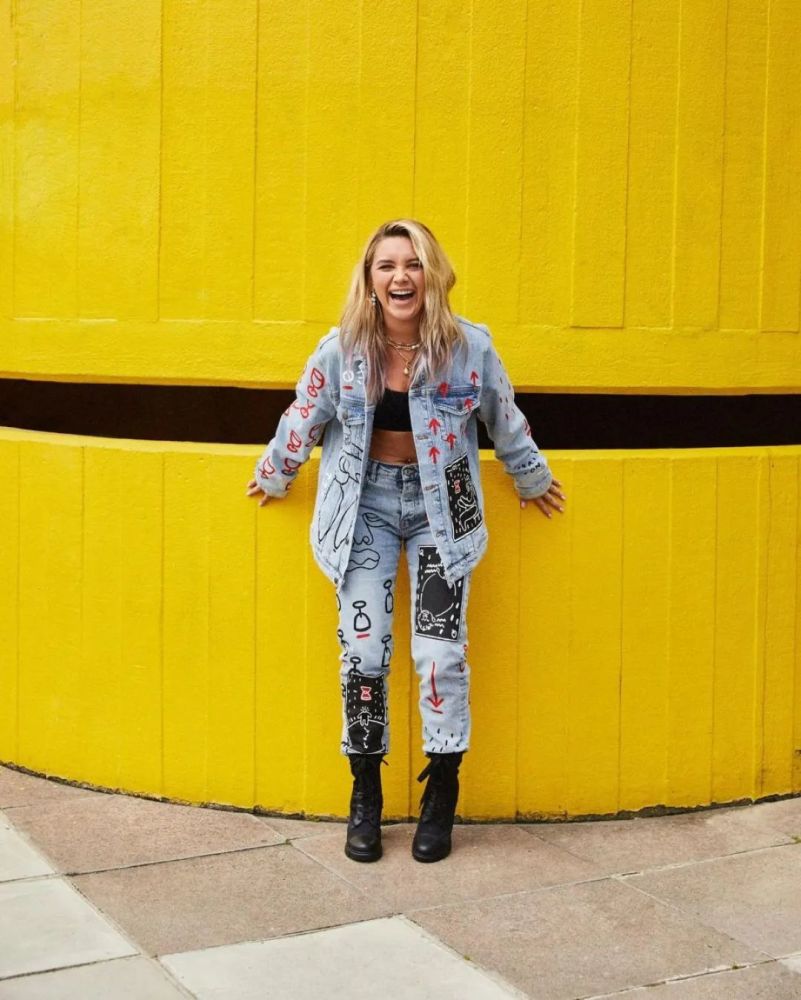 英国女星佛罗伦斯·珀杂志大片_腾讯新闻