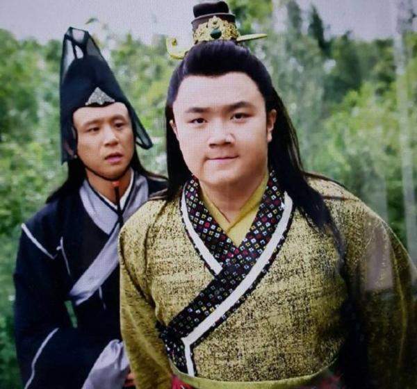 秦武王去世后远在燕国的公子稷为何能夺取王位