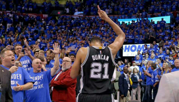 nba 作为马刺队史最伟大的球员，邓肯当年为何会被球队裁掉？