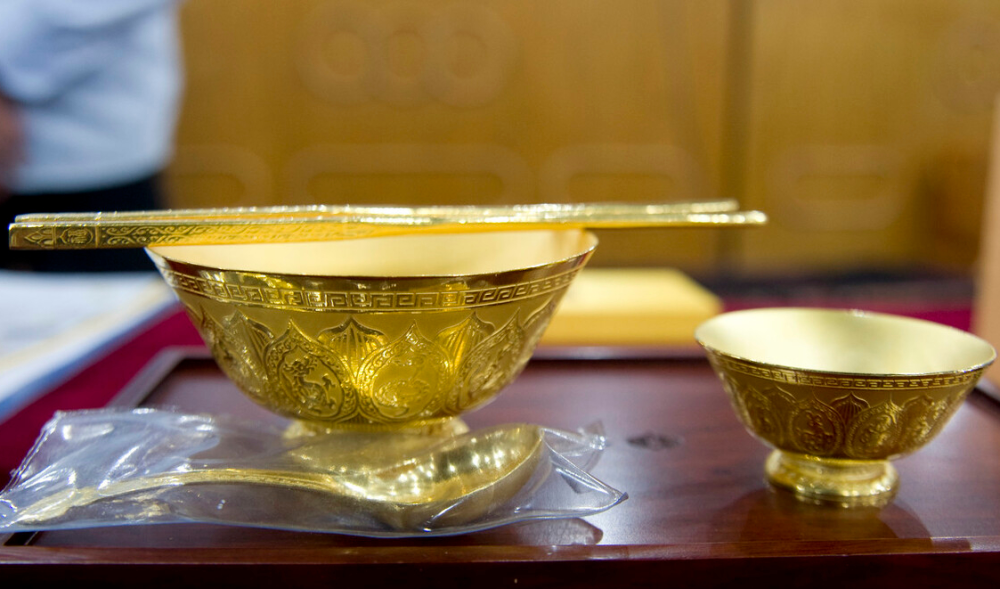 高考志愿填什么专业比较好?金饭碗行业的几个标准