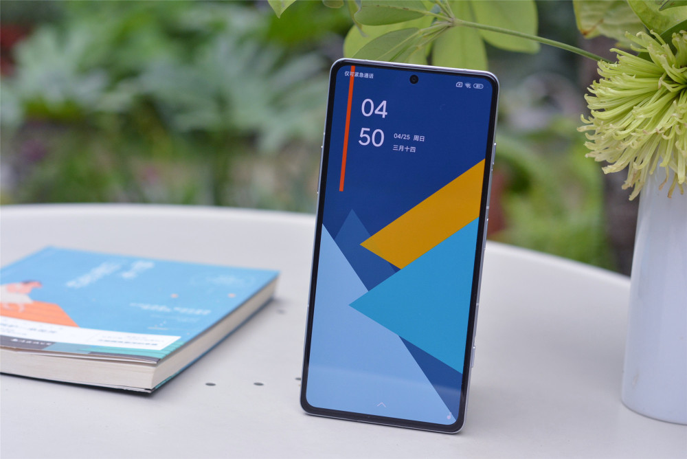 红米手机排行榜_上半年全球手机市场份额排行榜,小米升至第二,摩托罗拉重回正轨