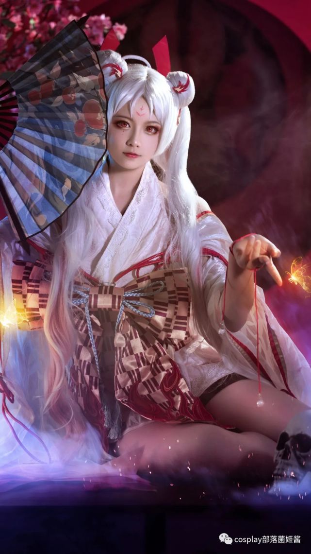 cos:阴阳师不知火cos正片@头发,长腿好美