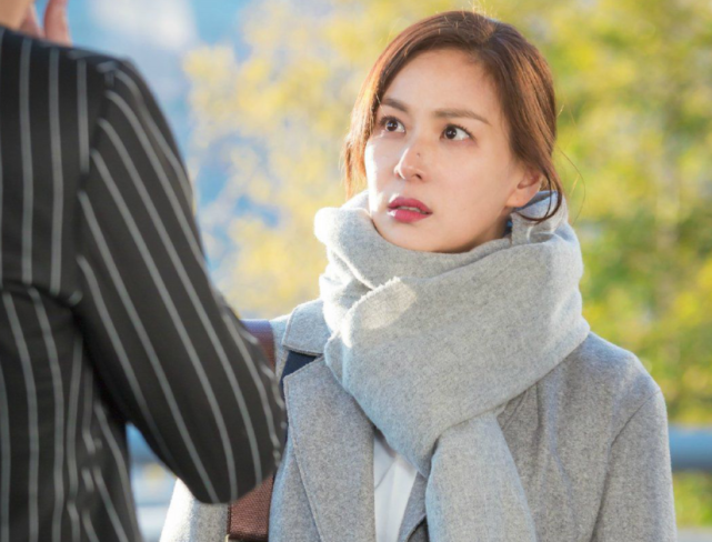 这对韩国神颜夫妇,结婚多年恩爱如初,女方为丈夫隐退娱乐圈|高小英