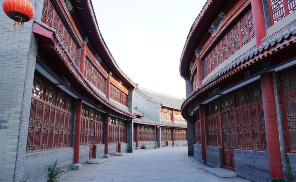 宁夏投资5亿打造"假古镇"走红,占地238亩,人气不输乌镇