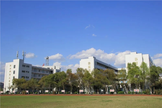 灵溪镇|苍南县|浙江|职业中专