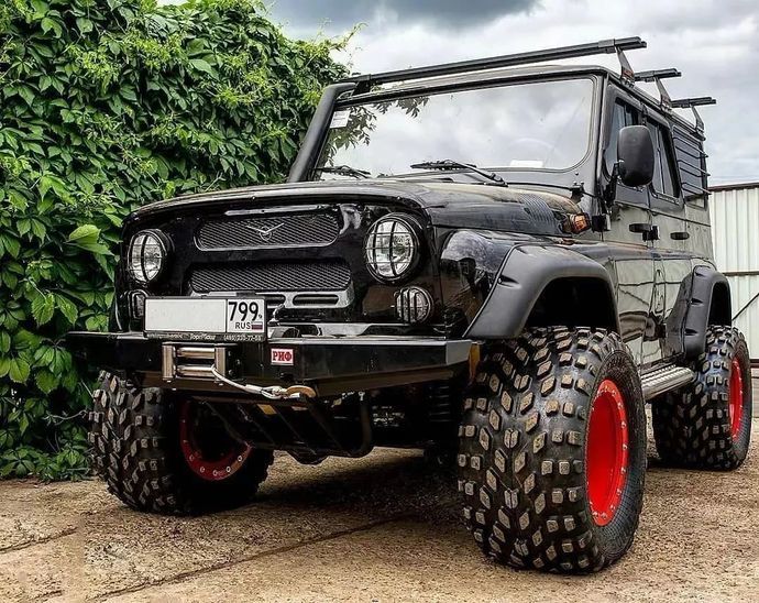 吃鸡唯一越野:俄罗斯瓦滋猎人你喜欢吗?