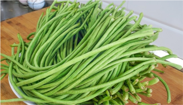 教你酸豆角的正宗腌制方法不生白花不会坏酸的正宗好吃