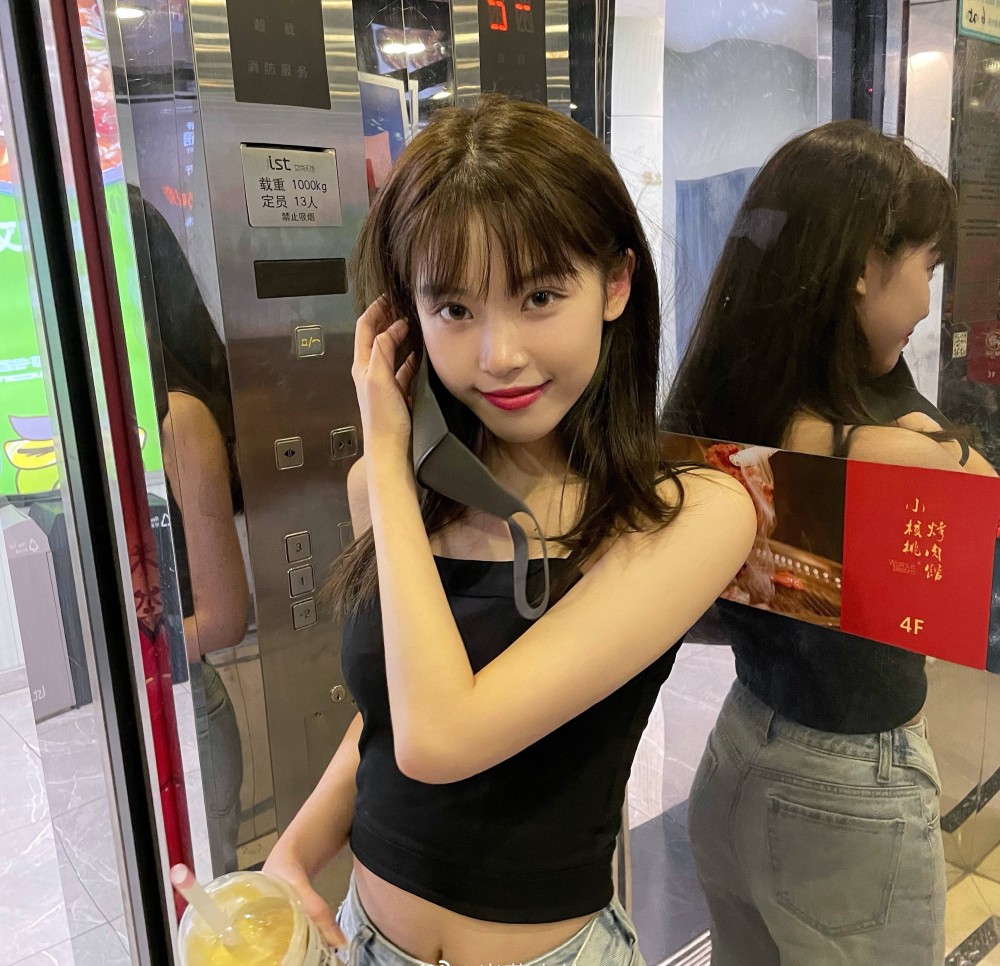 网红半藏森林近照认不出眼神疲惫灵气不再显老态被网友吐槽