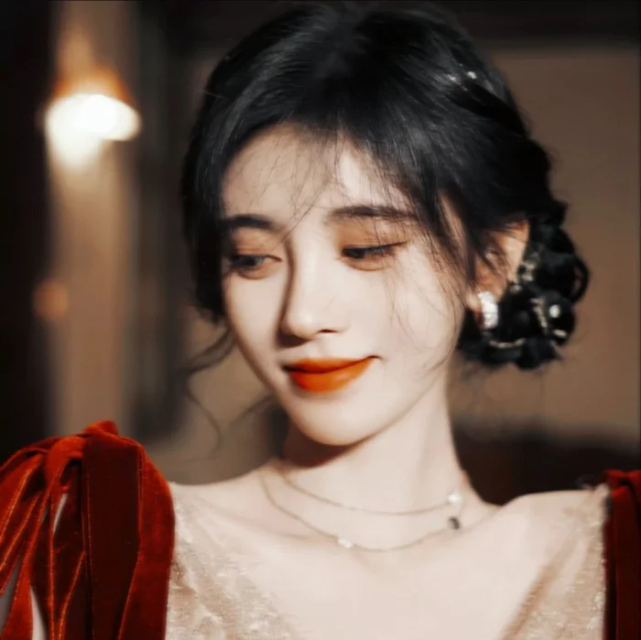 头像当你焦虑时多学学鞠婧祎的执行力