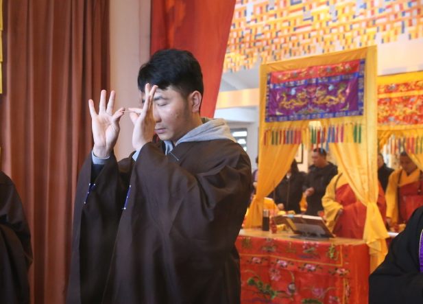 林生斌寺庙超度摔断腿的简单介绍