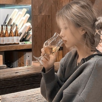 2021抖音最火超丧女生头像伤感
