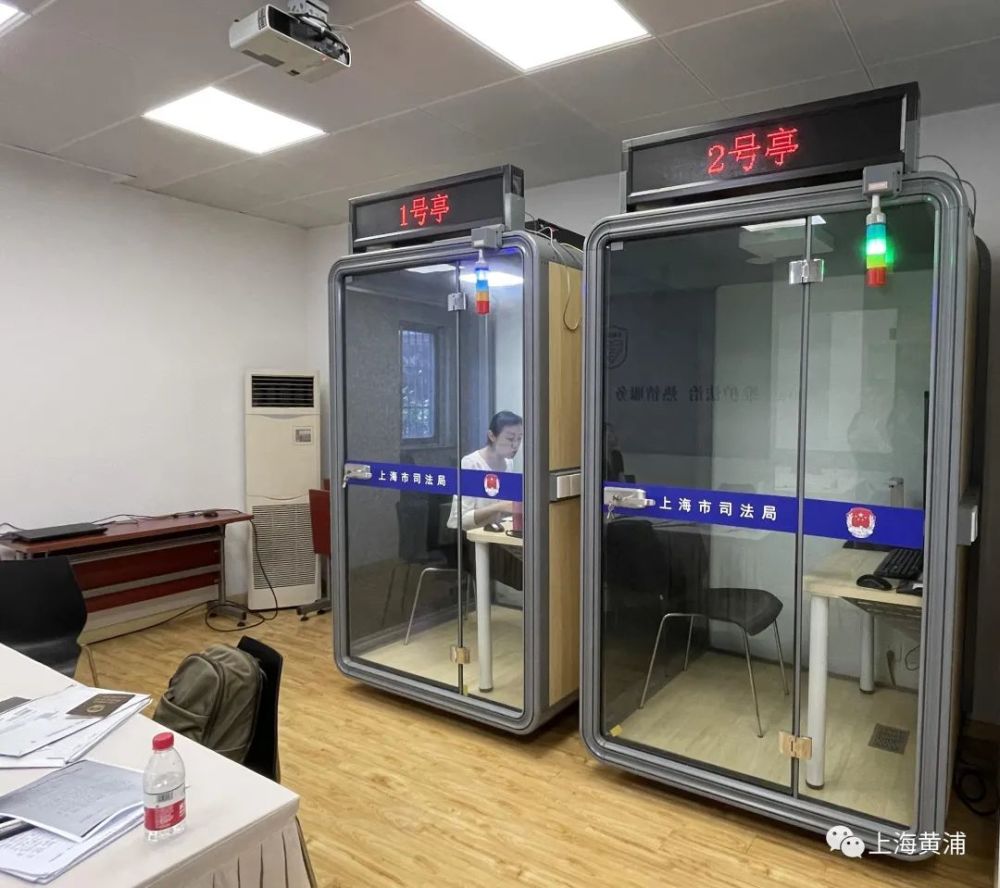 由于黄浦区看守所地处浦东张江以及会见室条件有限,需要排队等客观